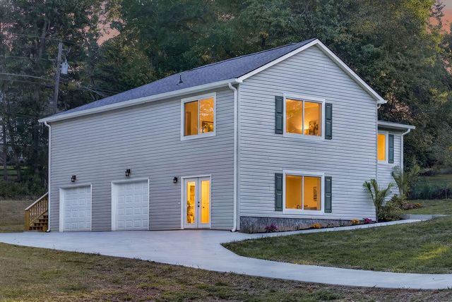 2320 Collins Lane, Soddy Daisy, TN 37379