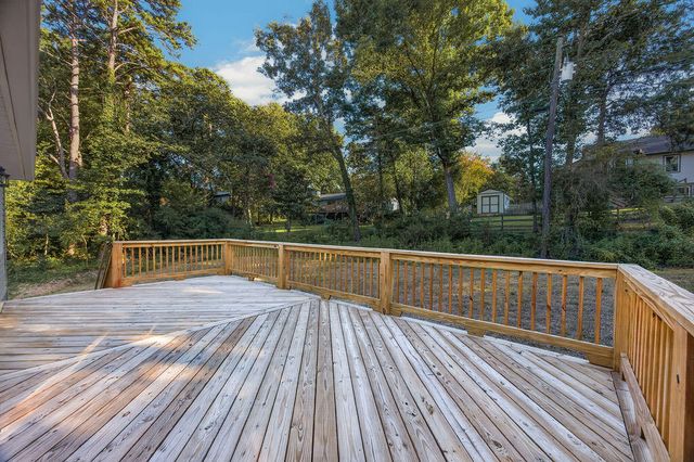 2320 Collins Lane, Soddy Daisy, TN 37379