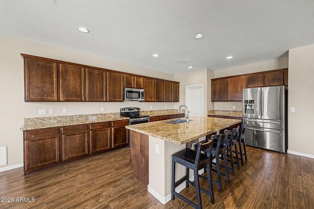 9854 W SANDS Drive, Peoria, AZ 85383
