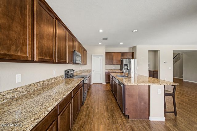 9854 W SANDS Drive, Peoria, AZ 85383