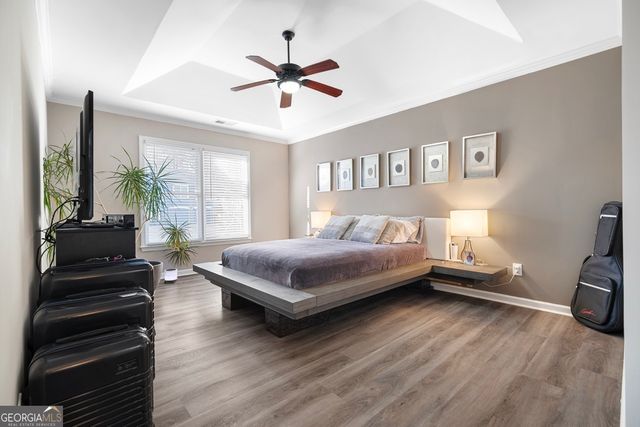 1028 Deer Hollow Drive, Woodstock, GA 30189