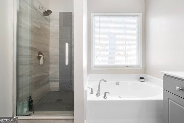 1028 Deer Hollow Drive, Woodstock, GA 30189