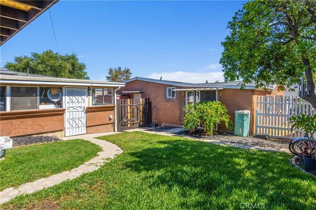 7609 El Cerrito Rd, Corona, CA 92881