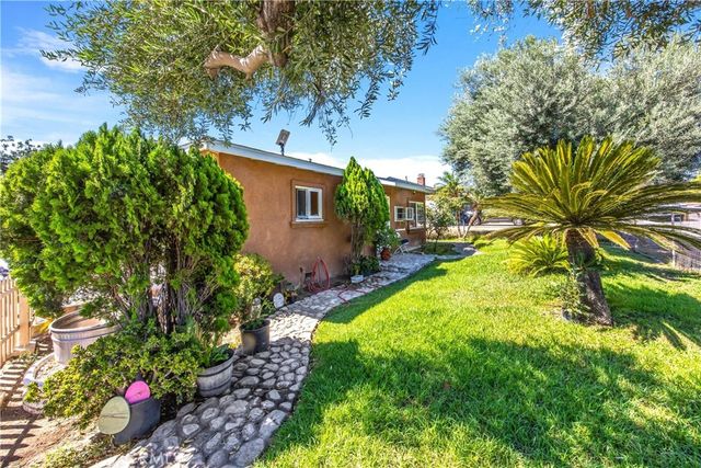 7609 El Cerrito Rd, Corona, CA 92881