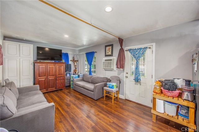 7609 El Cerrito Rd, Corona, CA 92881