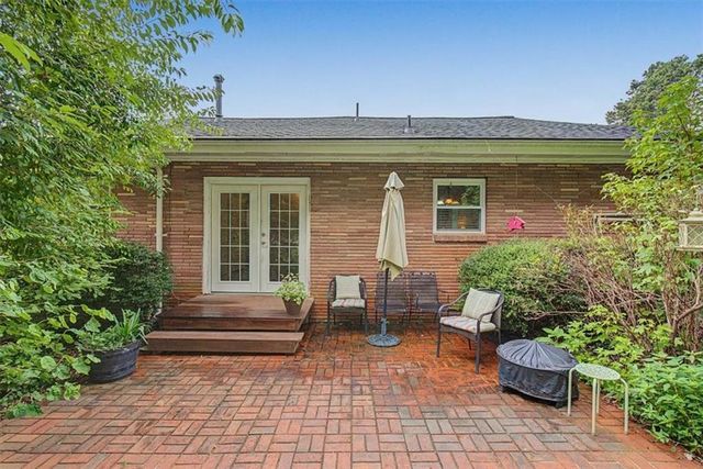 134 Larose Circle SE, Marietta, GA 30060
