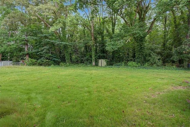 134 Larose Circle SE, Marietta, GA 30060
