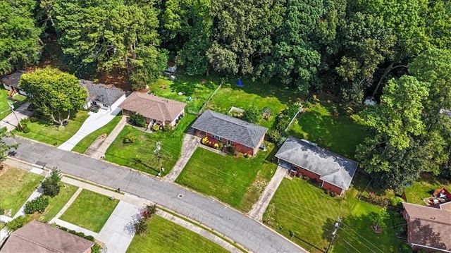 134 Larose Circle SE, Marietta, GA 30060