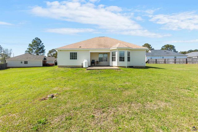 104 Windmill Court, Warner Robins, GA 31088