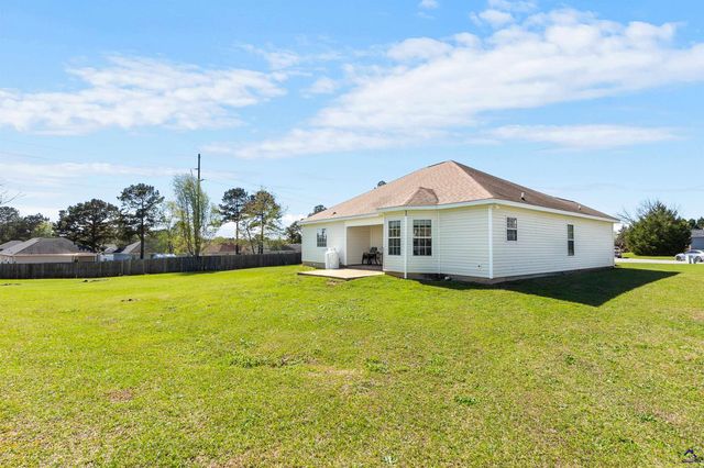 104 Windmill Court, Warner Robins, GA 31088