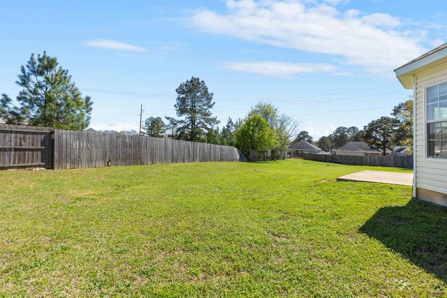 104 Windmill Court, Warner Robins, GA 31088