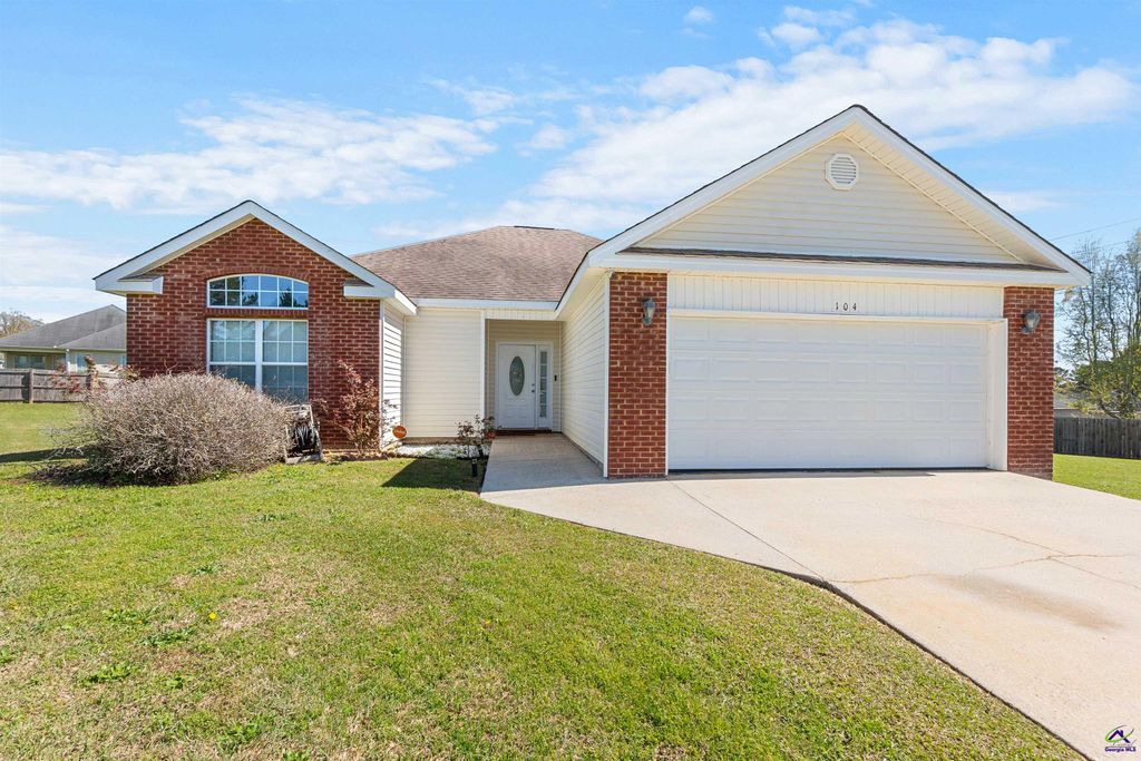 104 Windmill Court, Warner Robins, GA 31088