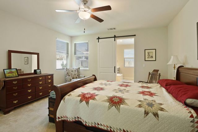 827 River Pointe Cir, Oakdale, CA 95361