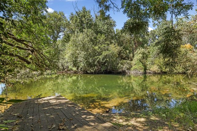 827 River Pointe Cir, Oakdale, CA 95361