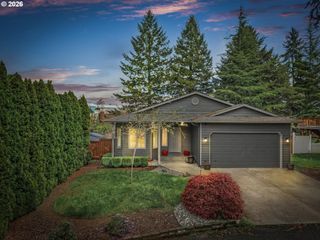 13440 Se RUSCLIFF Rd, Milwaukie, OR 97222