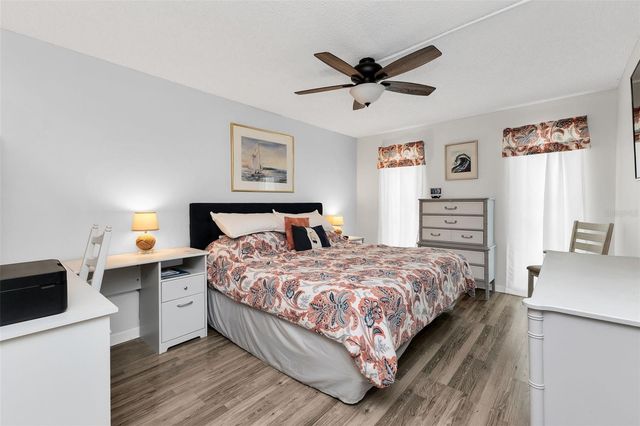 25188 MARION AVENUE A207, Punta Gorda, FL 33950