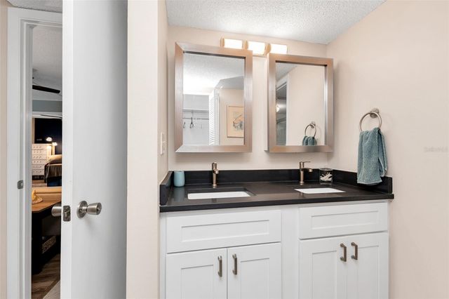 25188 MARION AVENUE A207, Punta Gorda, FL 33950