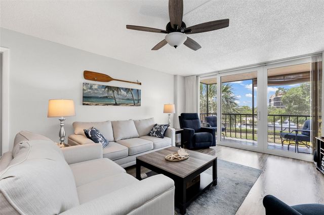 25188 MARION AVENUE A207, Punta Gorda, FL 33950