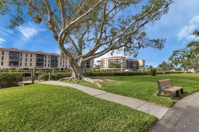 25188 MARION AVENUE A207, Punta Gorda, FL 33950