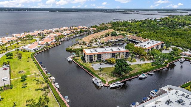 25188 MARION AVENUE A207, Punta Gorda, FL 33950