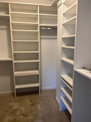 2420 Diana Dr 202, Hallandale Beach, FL 33009