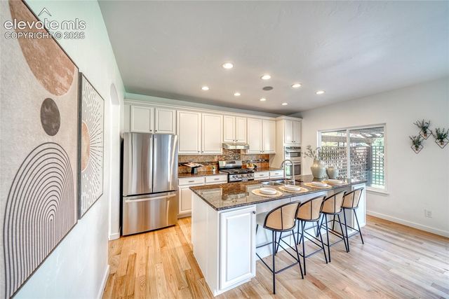 1130 Spectrum Loop, Colorado Springs, CO 80921