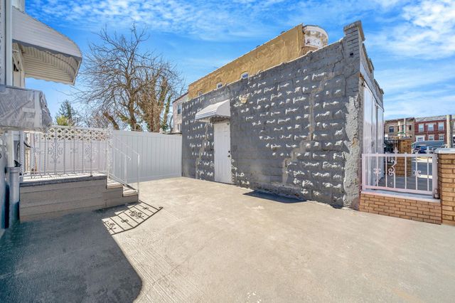 52 Forbell Street, Brooklyn, NY 11208