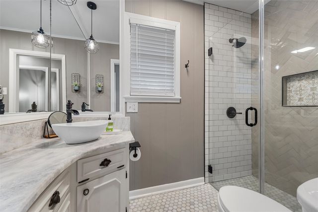 2801 N 42nd Street, Waco, TX 76710