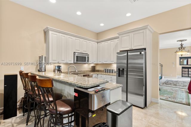 423 SW 16th St, Fort Lauderdale, FL 33315