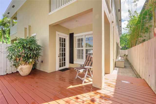 423 SW 16th St, Fort Lauderdale, FL 33315