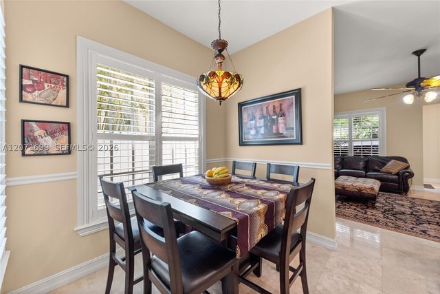 423 SW 16th St, Fort Lauderdale, FL 33315
