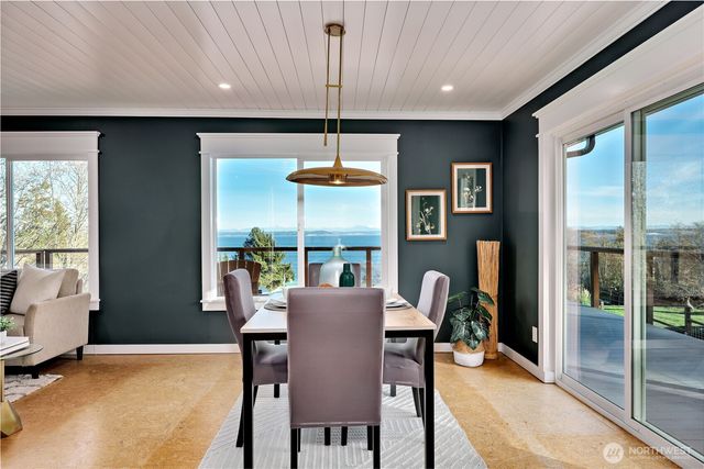 7441 Oak Bay Road, Port Ludlow, WA 98365