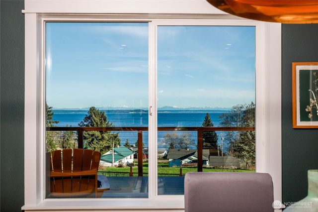 7441 Oak Bay Road, Port Ludlow, WA 98365