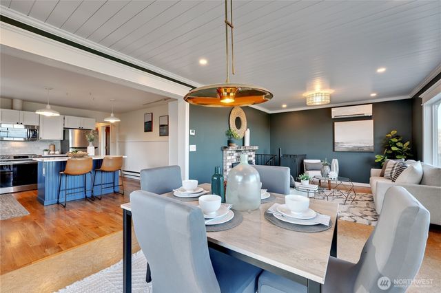 7441 Oak Bay Road, Port Ludlow, WA 98365