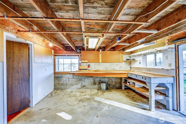 7441 Oak Bay Road, Port Ludlow, WA 98365