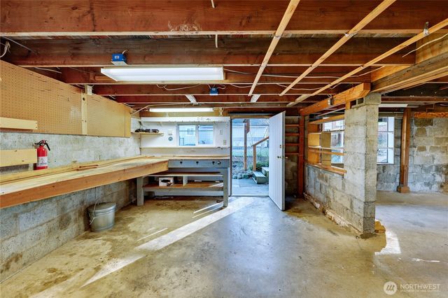 7441 Oak Bay Road, Port Ludlow, WA 98365