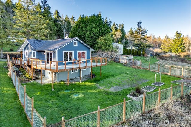 7441 Oak Bay Road, Port Ludlow, WA 98365