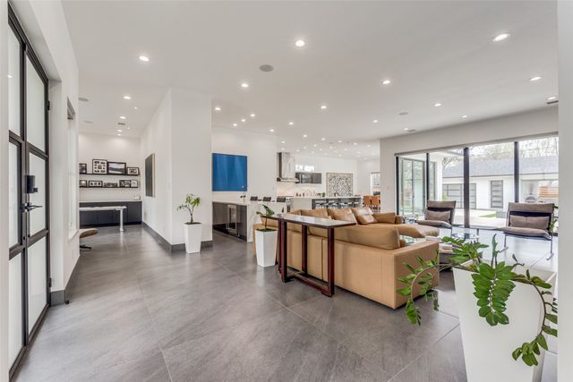 5618 Goodwin Avenue, Dallas, TX 75206
