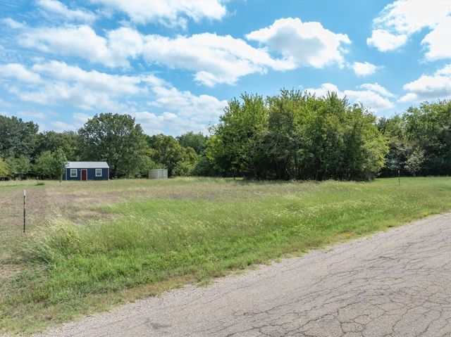4400 County Road 3706 Road, Wills Point, TX 75169