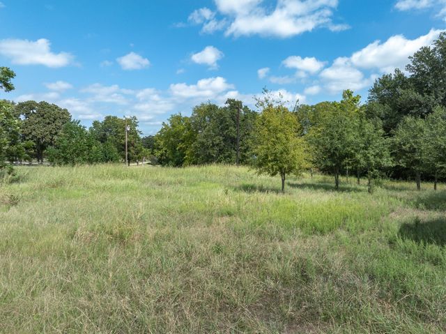 4400 County Road 3706 Road, Wills Point, TX 75169