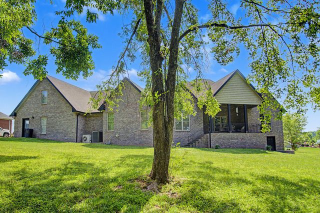 76 Maggie Lena Ln, Lafayette, TN 37083