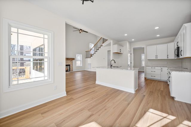 2250 S Hinton Rd, Southside, TN 37171