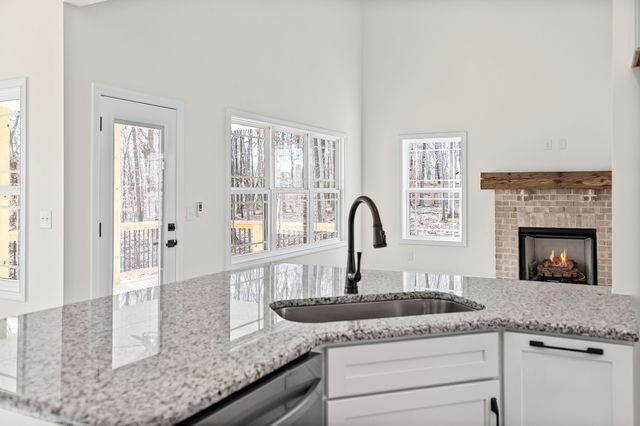 2250 S Hinton Rd, Southside, TN 37171