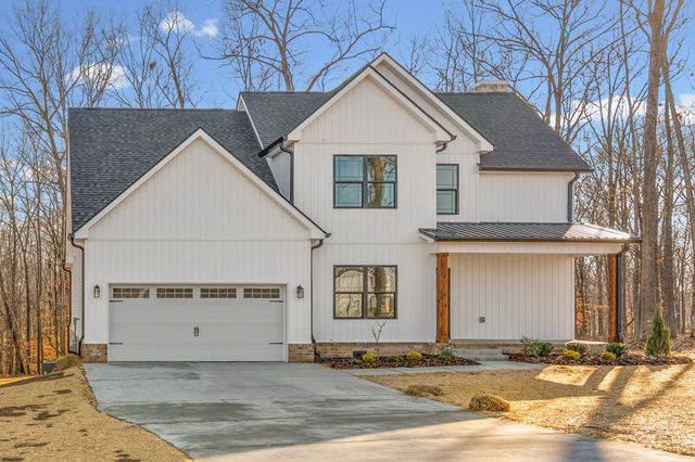 2250 S Hinton Rd, Southside, TN 37171