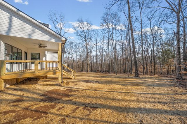 2250 S Hinton Rd, Southside, TN 37171