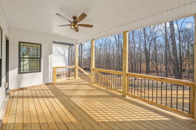 2250 S Hinton Rd, Southside, TN 37171