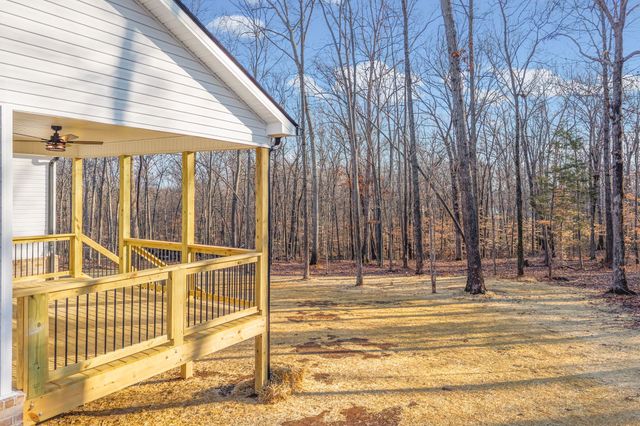 2250 S Hinton Rd, Southside, TN 37171