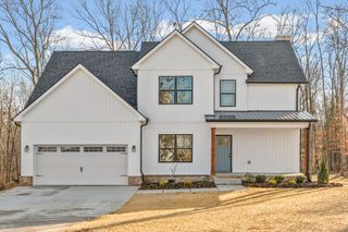 2250 S Hinton Rd, Southside, TN 37171