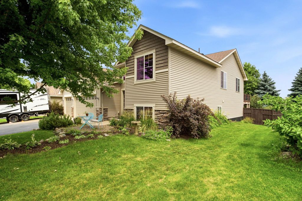1773 Gotland Lane, Shakopee, MN 55379 — photo 3