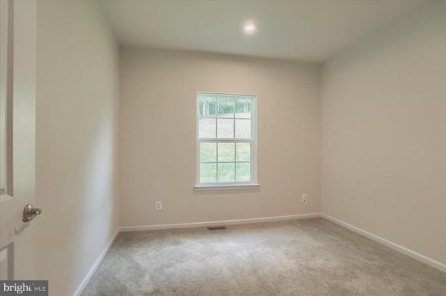 3215 ANTONELLA DR, Harrisburg, PA 17110
